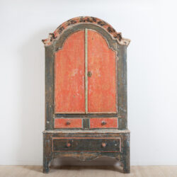 Rococo cabinet made in Jämtland in northern Sweden. Dry scarped down to the original layer of paint. Manufactured around 1780.  The inside has a shelf for spoons