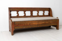 Gustavian country bench from northern Sweden made during the late 1700s. The bench is unusual and from the very north of Sweden