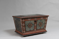 Decorated folk art chest from Delsbo in Hälsingland, Sweden. The chest has the original paint with monogram and dating 1815 on the inside of the lid