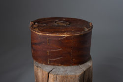 Large shaker style box from northern Sweden made around 1850. The box is hand-made in pine with hardware and a handle in wrought iron