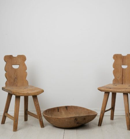 Very unusual large bowl from northern Sweden. The antique wooden bowl has an organic shape and is made from hollowing a large piece of birch root.