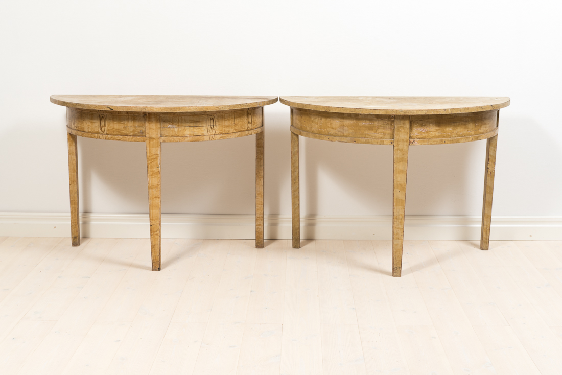 Demi Lune Tables
