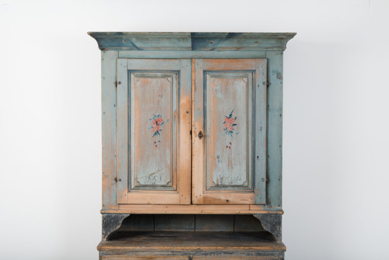 Folk Art Cupboard from Jämtland