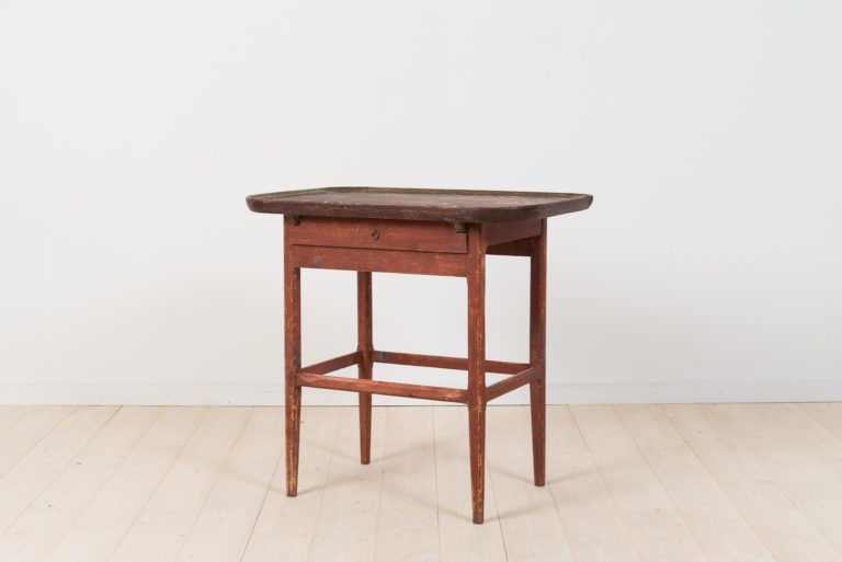 Swedish Tray Table