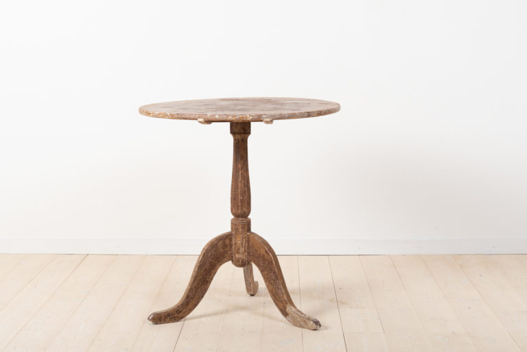 Swedish 19th Century Tilt Top Table