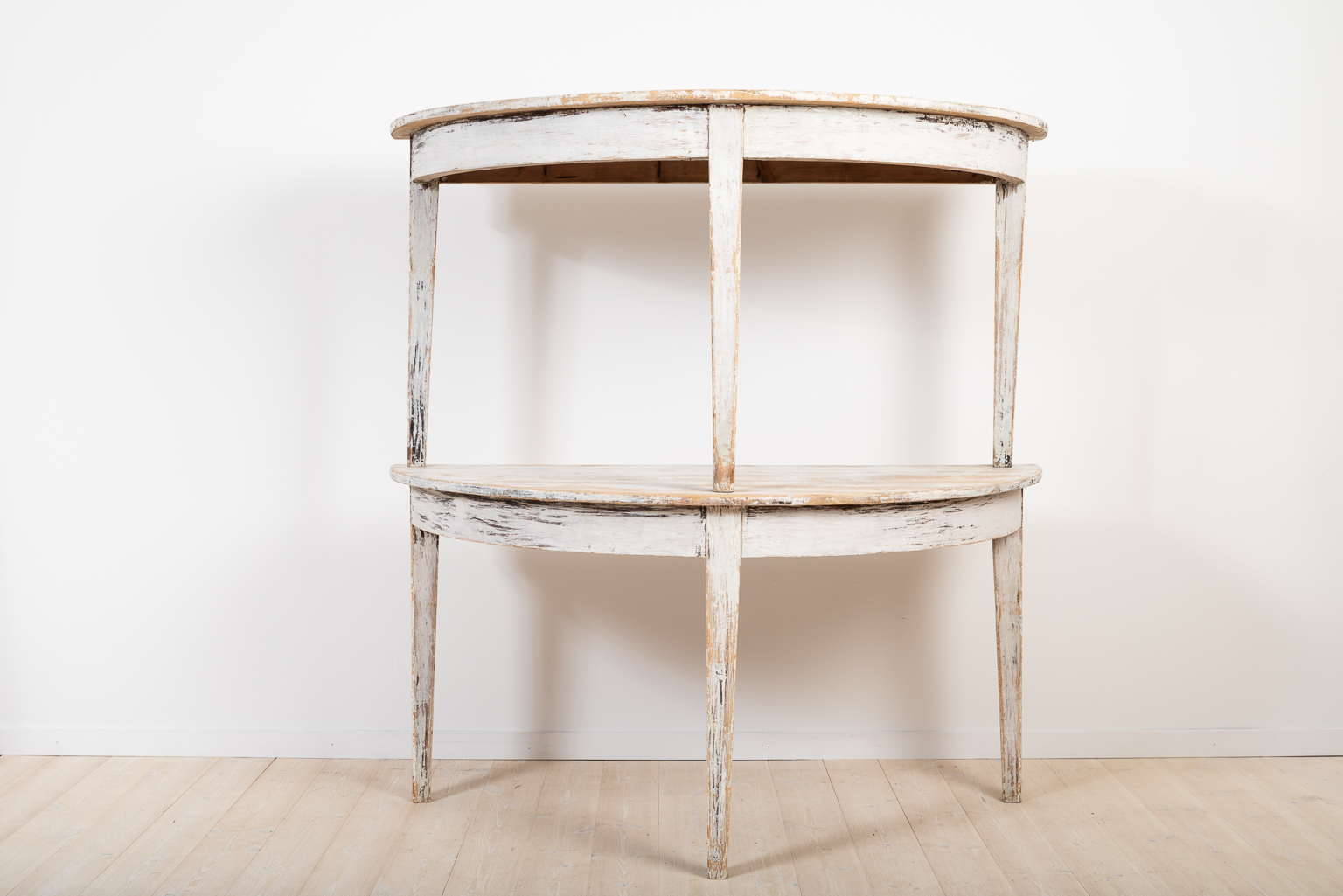 Demi Lune Table