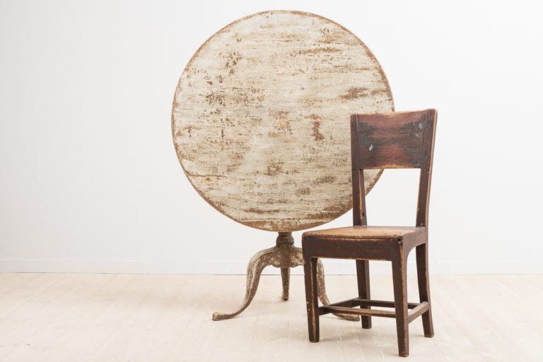 Rococo Pedestal Table