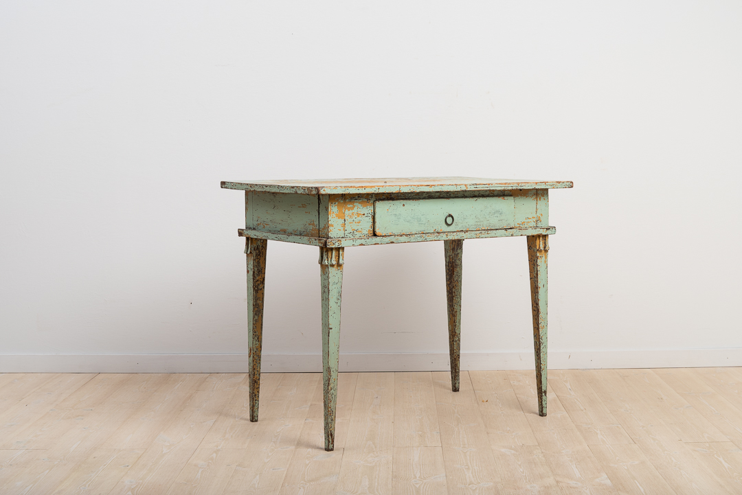 Swedish Gustavian Writing Desk with Green Paint from 1800