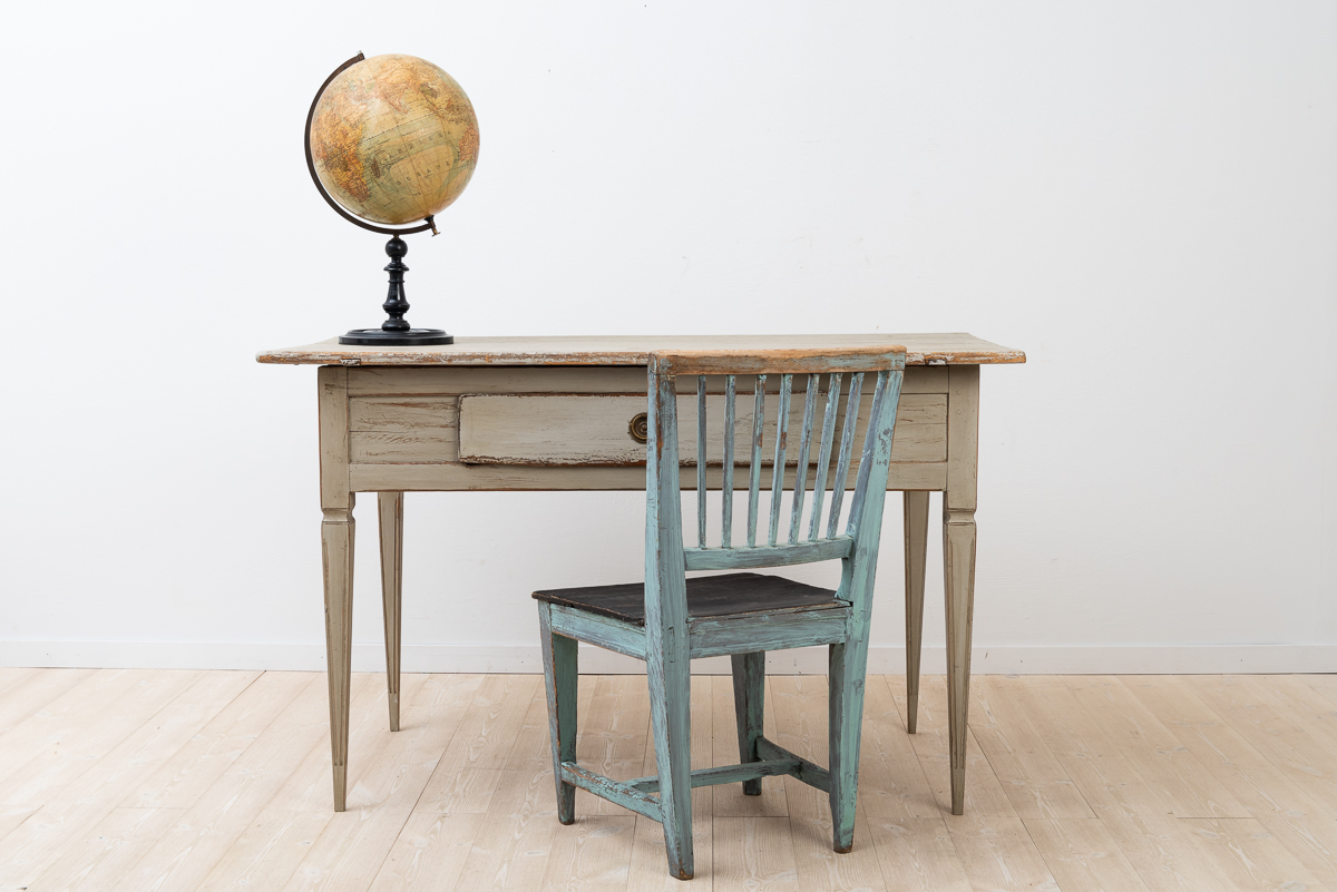 Large writing table in gustavian style with one drawer.