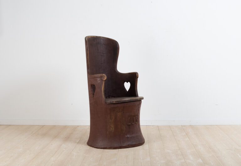 Folk Art Kubbstol with Heart Shaped Cut Outs