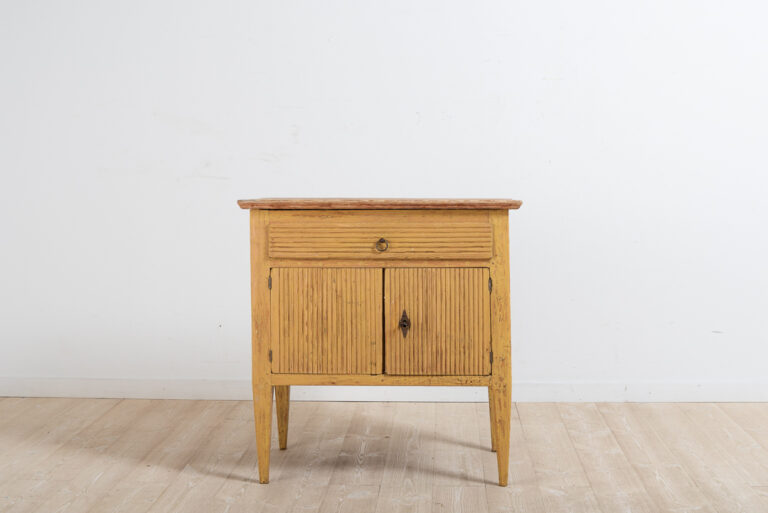 Gustavian Provincial Nightstand with Fluted Decor