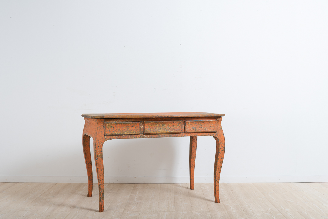 Northern Swedish Rococo Desk from the 1770s