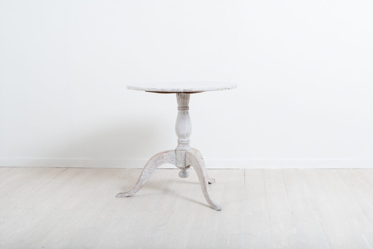 Pedestal Table With Curved Legs In Pine Frånö Antik Pedestal Table With Curved Legs In Pine Frånö Antik