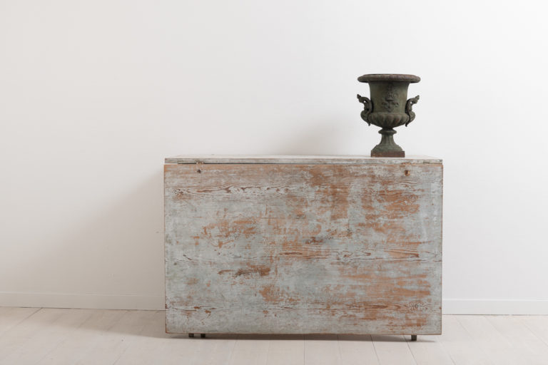 Gustavian Drop Leaf Table from 1790