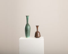 Gunnar Nylund vases for Rörstrand. Mid Century Modern Ceramic. Vase A is the model ARX. Vase B is the model ARI. Designed and made during the 1950s