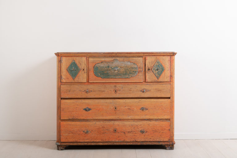 Primitive Chest of Drawers with Original Paint