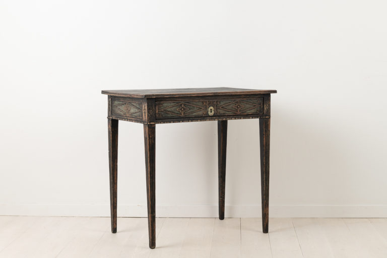 Neoclassical Side Table with Dark Distressed Paint