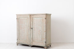 Gustavian and neoclassical sideboard from Northern Sweden. The sideboard has a straight and smooth shape typical for the Swedish gustavian period