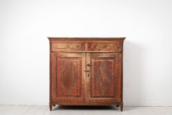 Northern Swedish gustavian sideboard from the late 18th century, around 1790 to 1800. The sideboard has the original paint with genuine distress