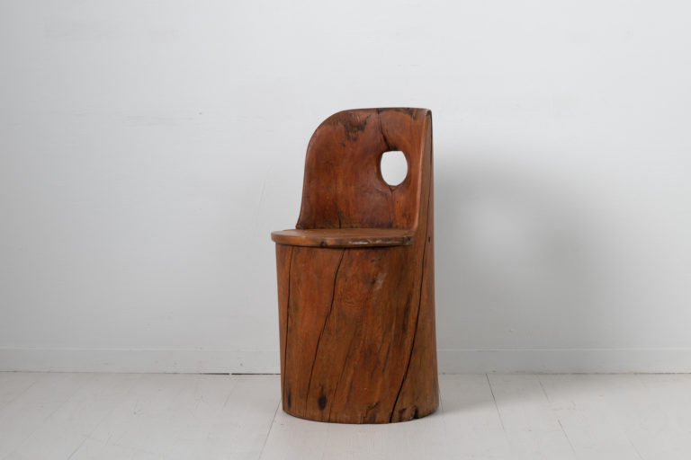 Swedish Rustic Kubbstol in Untouched Pine