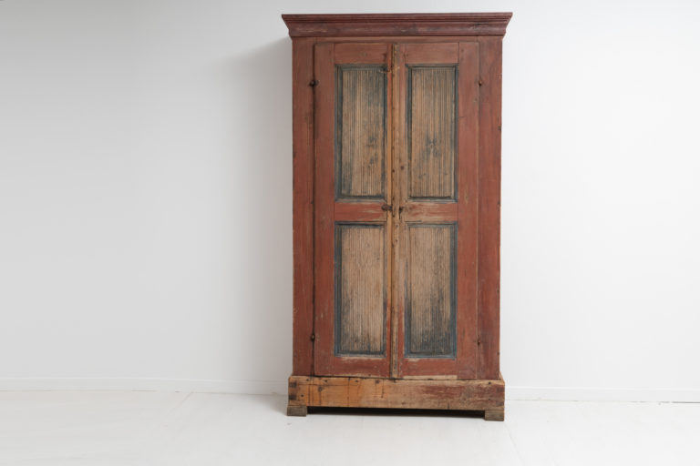 Country Cabinet in Gustavian Style from Hälsingland