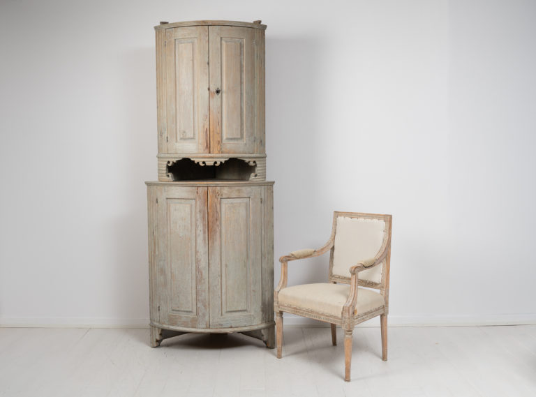 Tall Gustavian Corner Cabinet with Original Paint