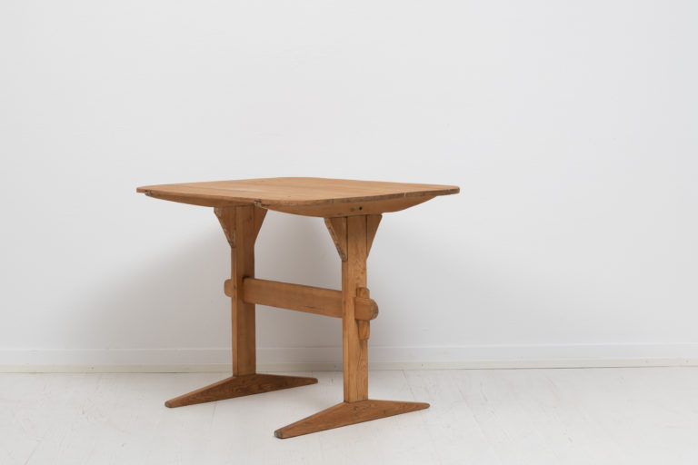 Small Folk Art Table in Swedish Pine