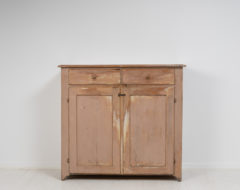 Swedish country house sideboard from northern Sweden made around the mid 19th century, 1840 to 1850. The sideboard is folk art