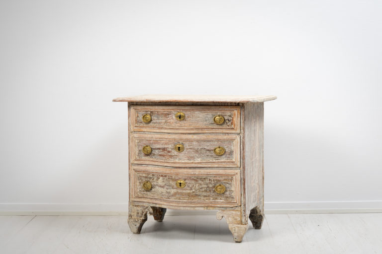 Small Unusual Baroque Bureau from Sweden