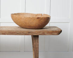 Genuine Swedish root bowl made by hand around 1820 to 1840. The bowl is made by hand and marked underneath with initials and a house mark