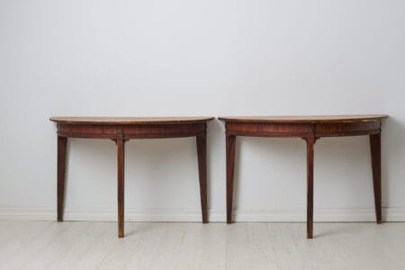 Genuine Swedish demi-lune table from the gustavian period. The table consists of two free-standing halves