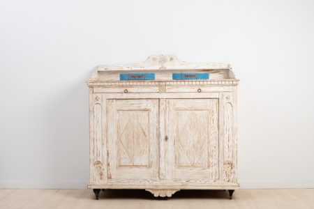 Gustavian sideboard