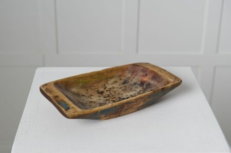Antique folk art trough from northern Sweden made around 1840. Charming, unusual and genuine. The trough is small, see measurements,